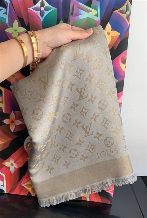 lv canada scarf|louis vuitton scarves women's.